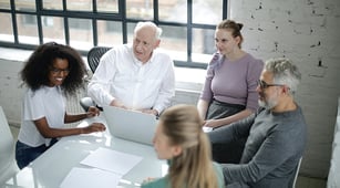 How to Manage Your Hybrid Team Effectively