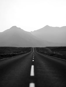 vanlife-road.400px